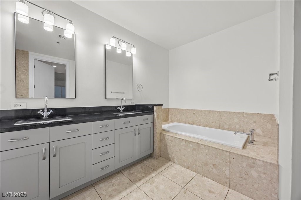 4575 Dean Martin Drive 3009 Las Vegas NV 89103