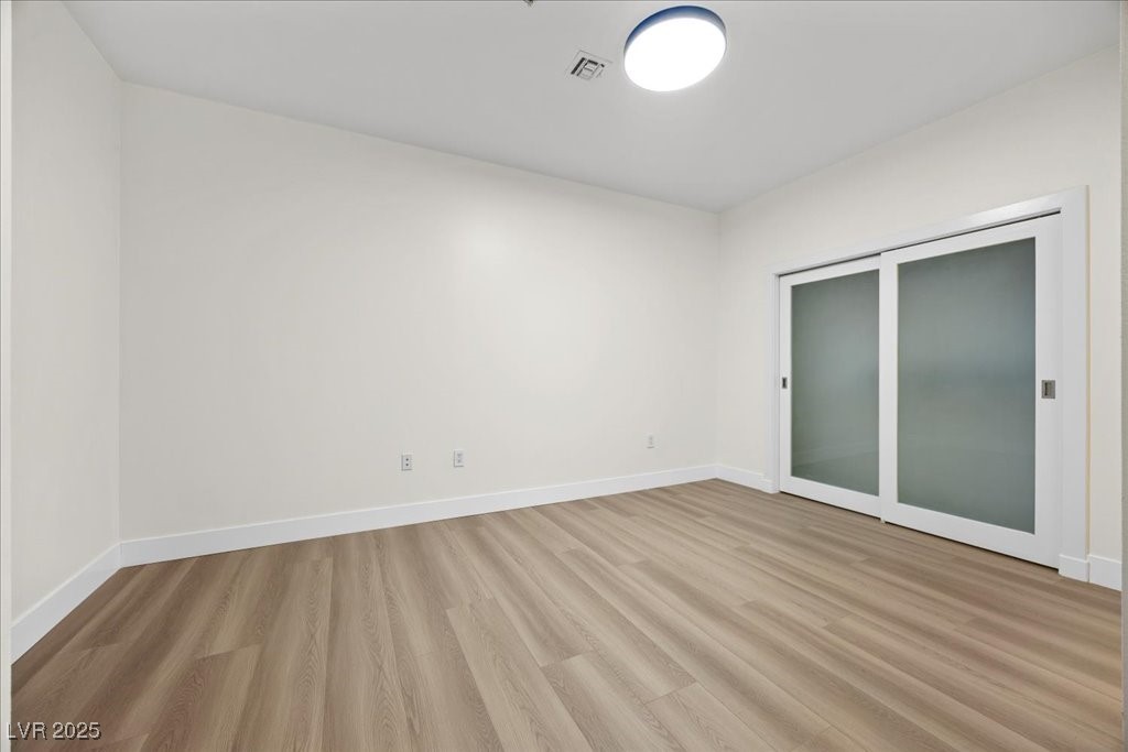 4575 Dean Martin Drive 3009 Las Vegas NV 89103
