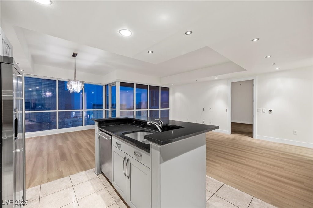 4575 Dean Martin Drive 3009 Las Vegas NV 89103