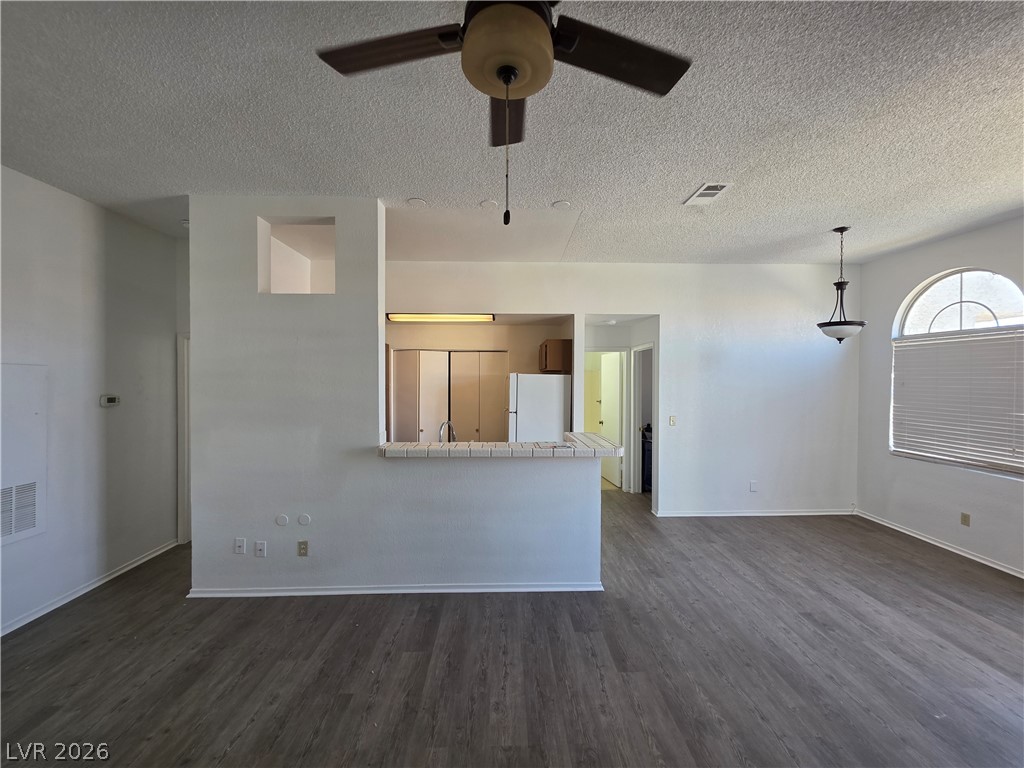3150 Soft Breezes Drive 2166 Las Vegas NV 89128