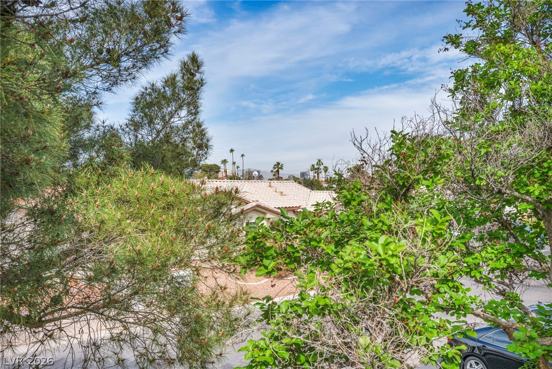 5222 Mandalay Springs Drive 201 Las Vegas NV 89120