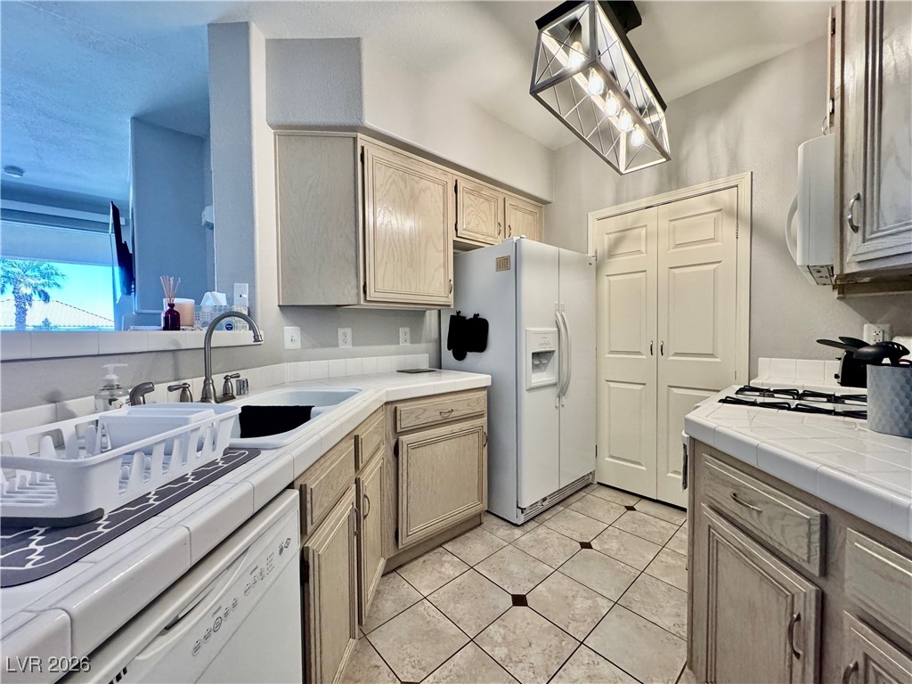 7151 South Durango Drive 307 Las Vegas NV 89113