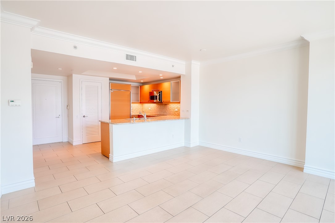 222 Karen Avenue 2506 Las Vegas NV 89109