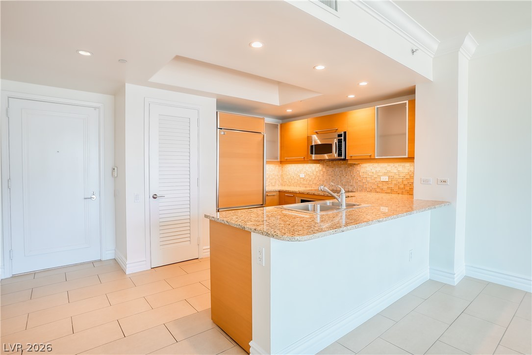 222 Karen Avenue 2506 Las Vegas NV 89109