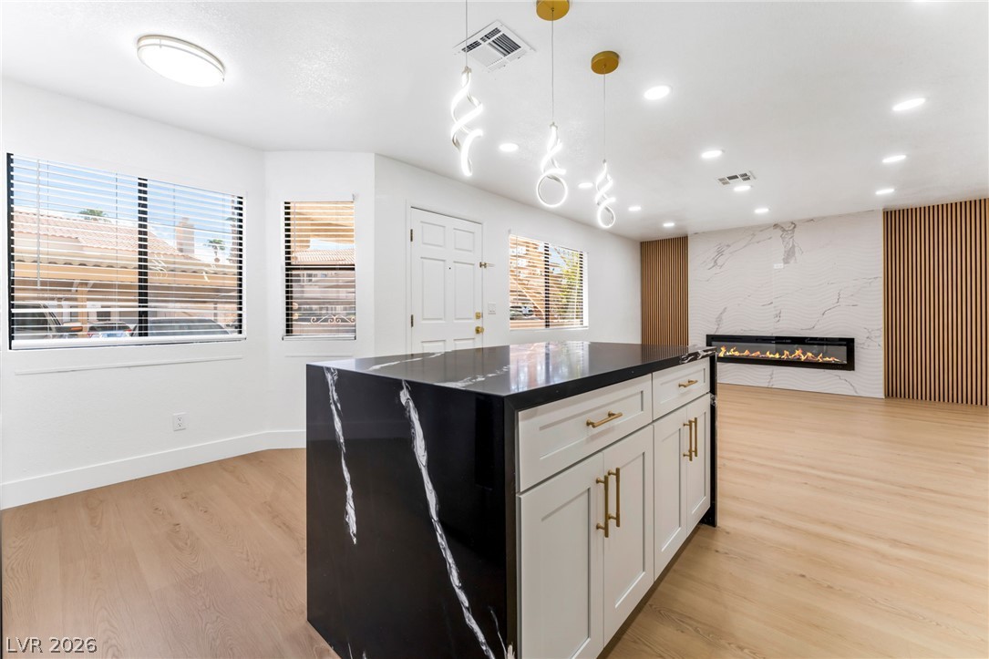 1017 Falconhead Lane 102 Las Vegas NV 89128