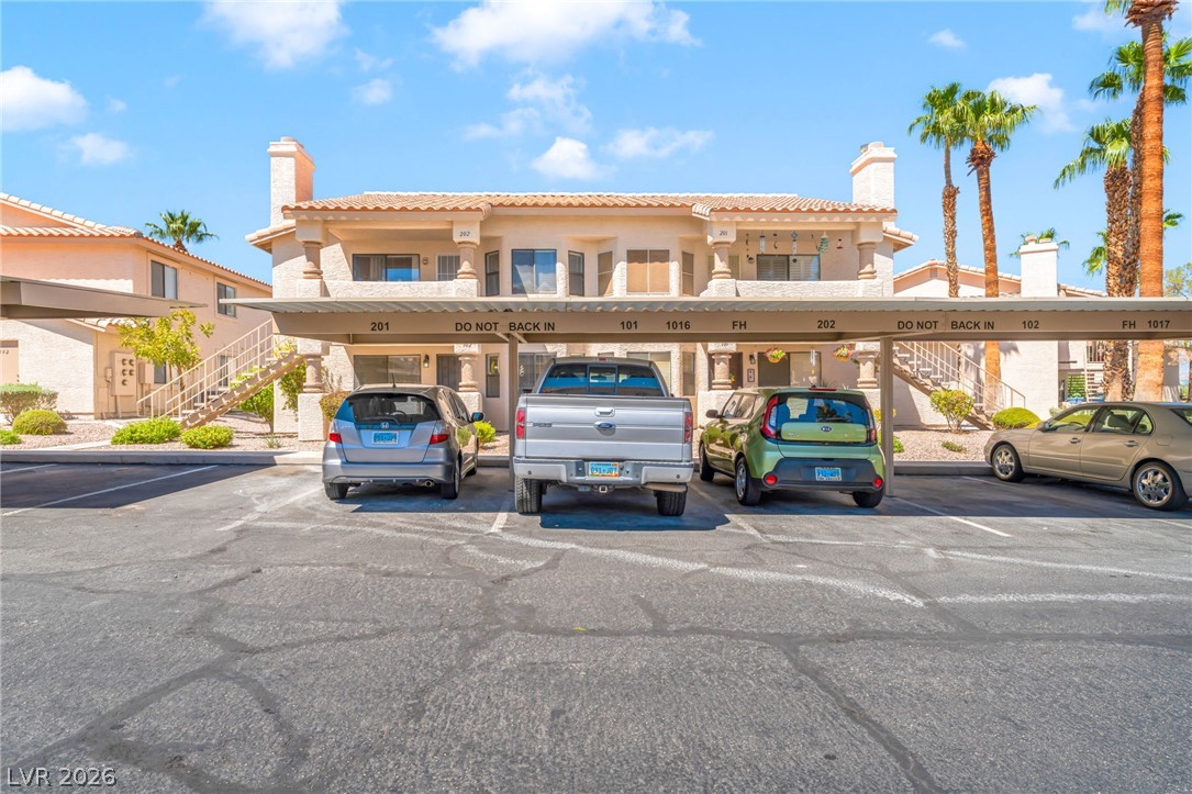 1017 Falconhead Lane 102 Las Vegas NV 89128