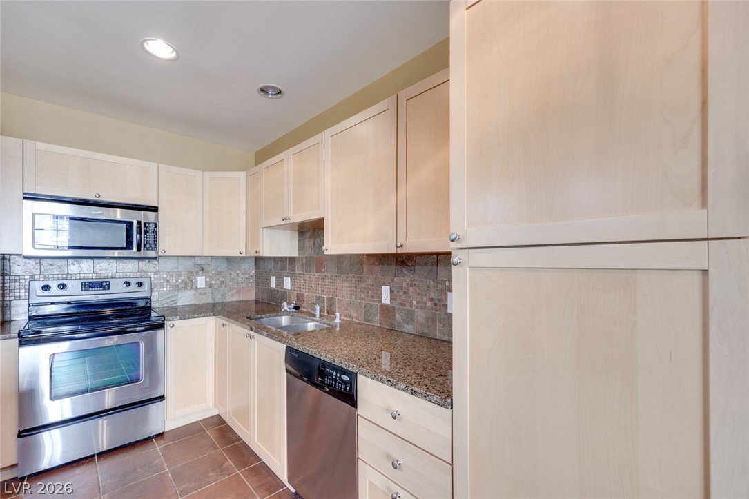 2455 West Serene Avenue 603 Las Vegas NV 89123