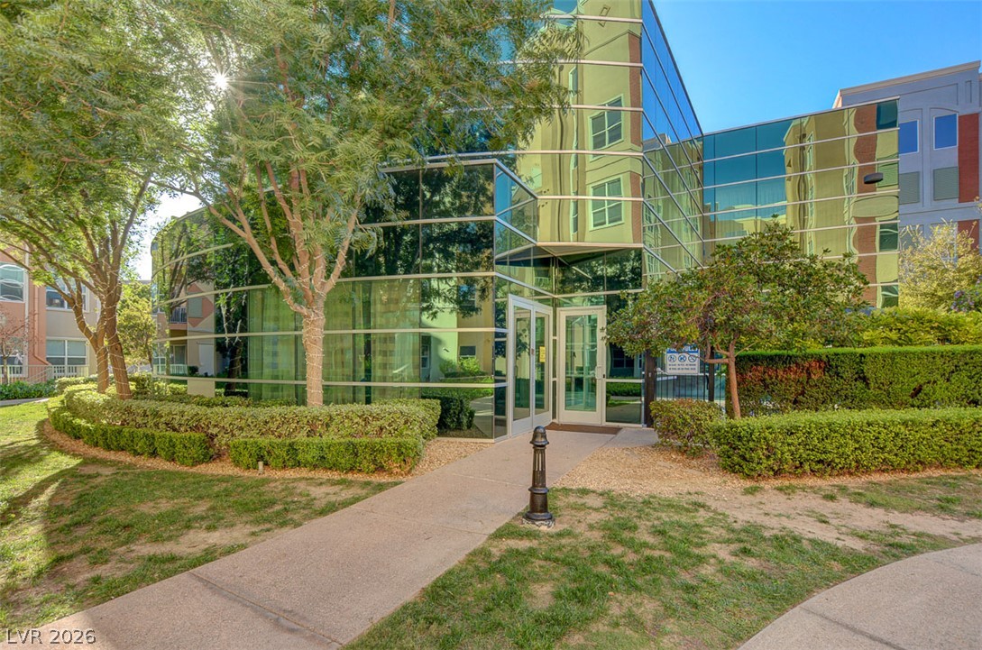 38 East Serene Avenue 306 Las Vegas NV 89123