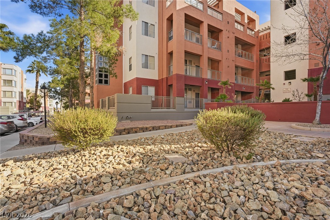 43 East Agate Avenue 209 Las Vegas NV 89123