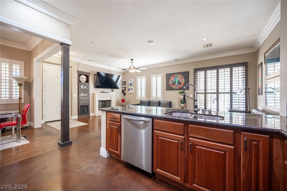 1866 Via Delle Arti 3102 Henderson NV 89044