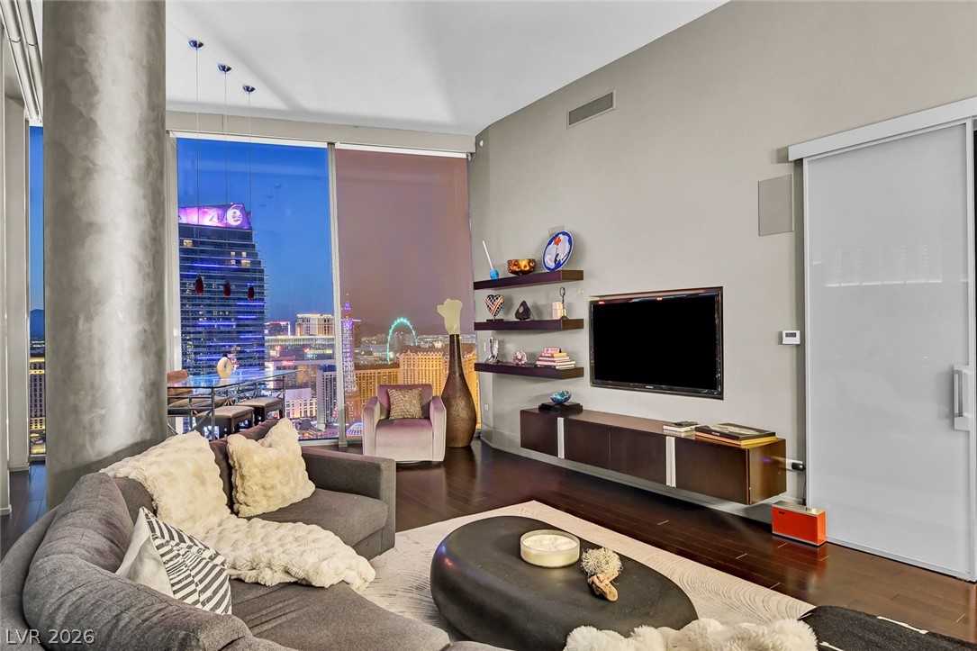 3722 South Las Vegas Boulevard 3603 Las Vegas NV 89158