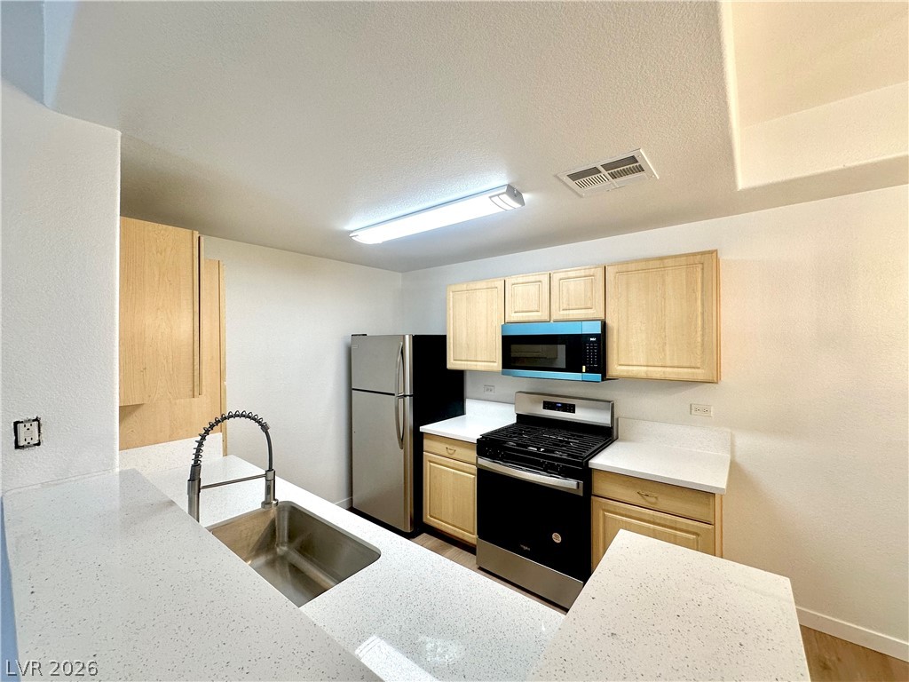 8250 North Grand Canyon Drive 2026 Las Vegas NV 89166