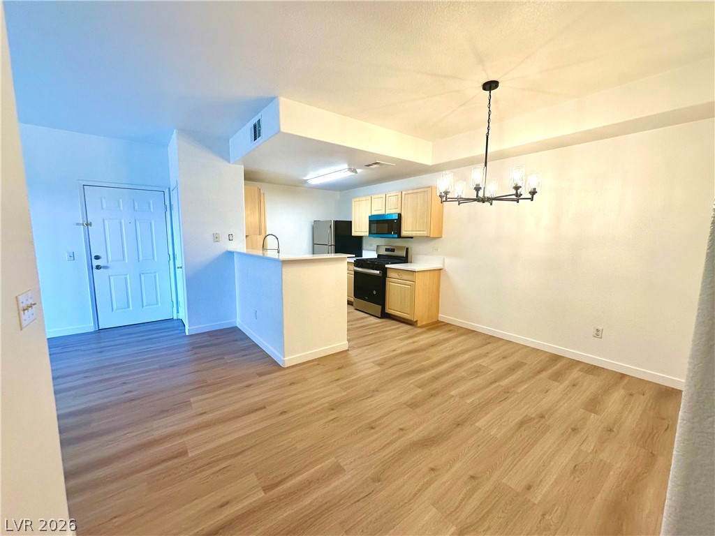 8250 North Grand Canyon Drive 2026 Las Vegas NV 89166
