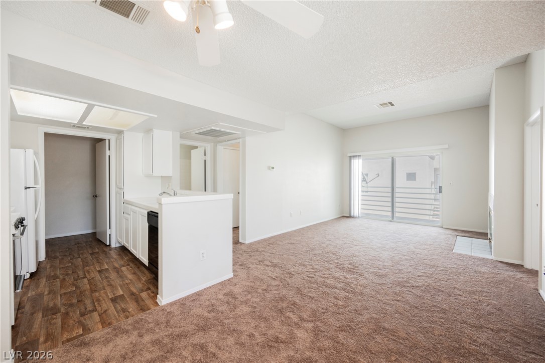 7100 Pirates Cove Road 2072 Las Vegas NV 89145