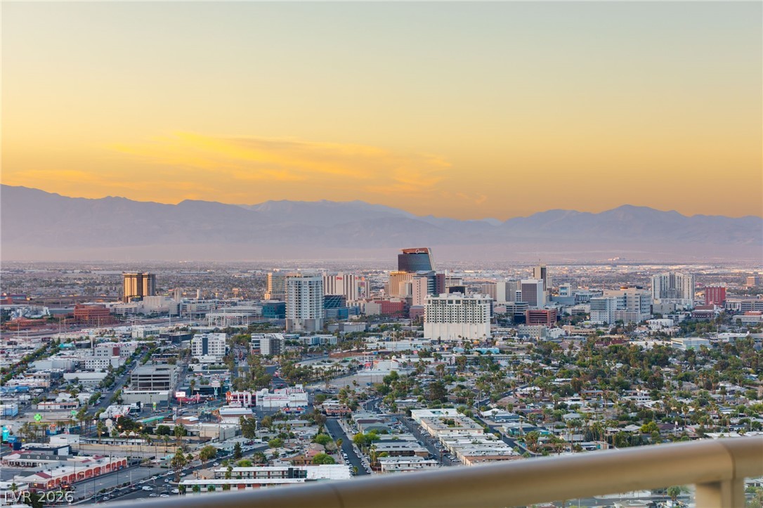 322 Karen Avenue 4202 Las Vegas NV 89109