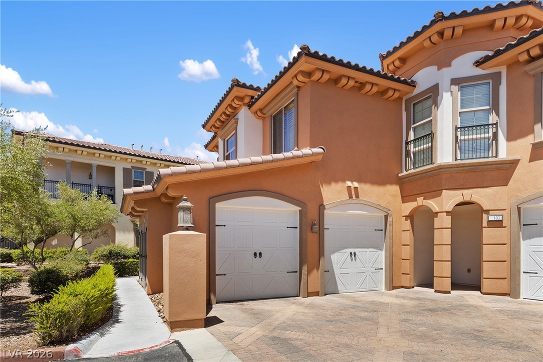 16 Via Visione 201 Henderson NV 89011