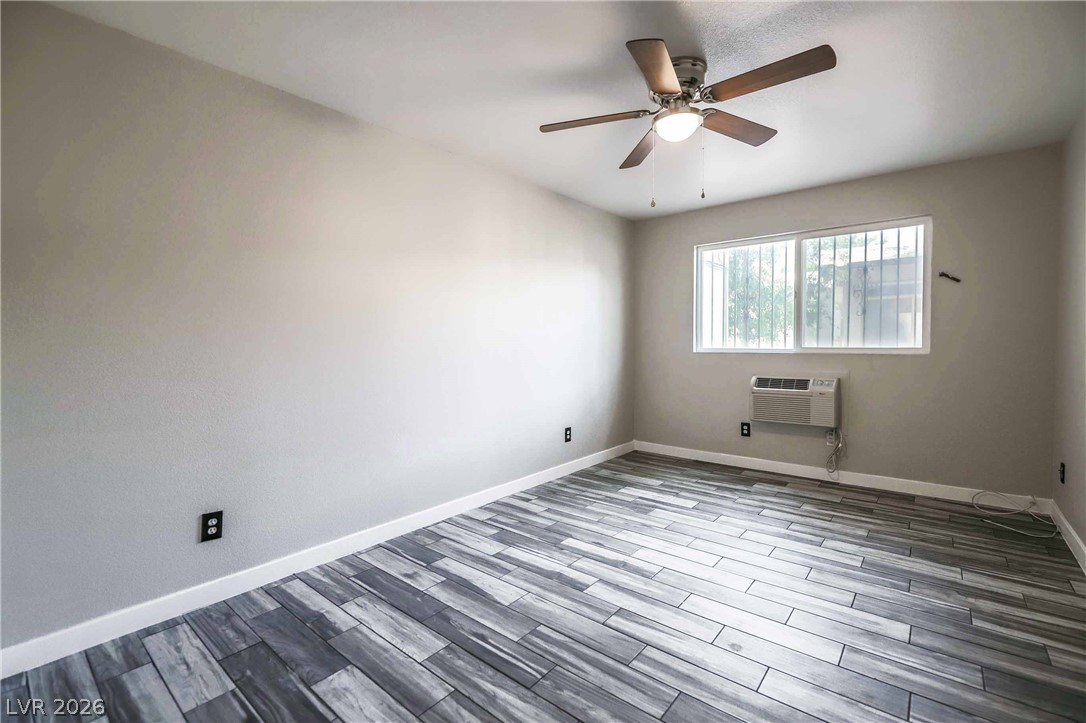 5326 Swenson Street 61 Las Vegas NV 89119