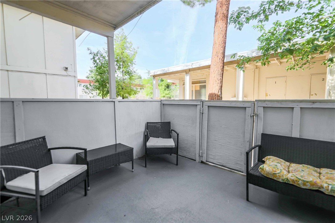 5326 Swenson Street 61 Las Vegas NV 89119