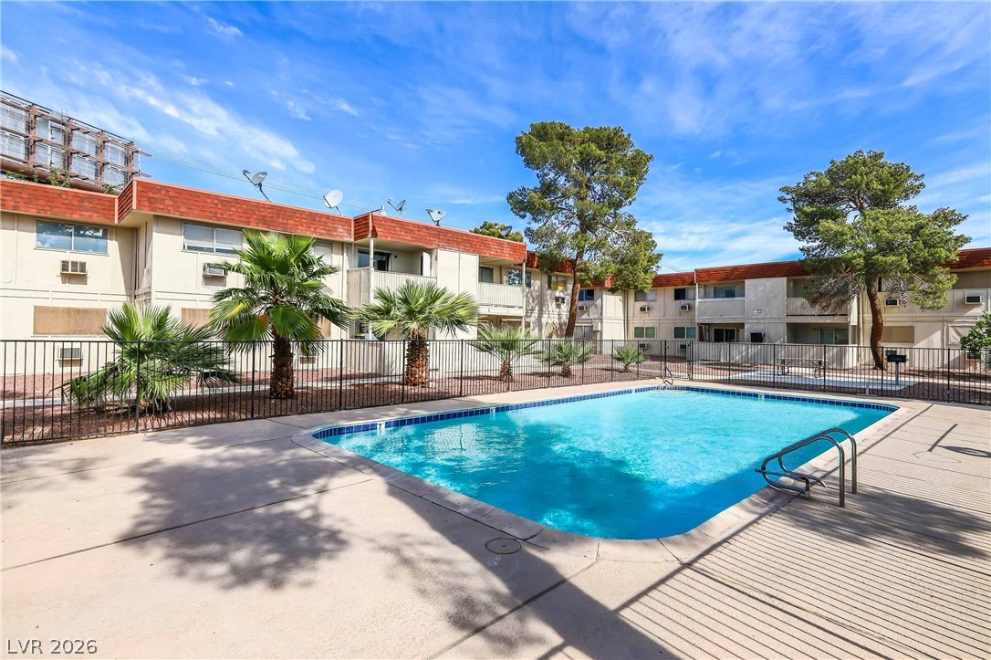 5326 Swenson Street 61 Las Vegas NV 89119