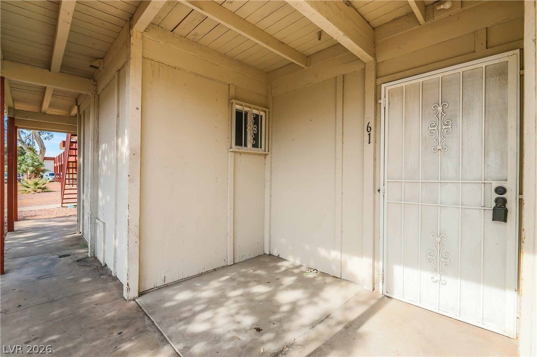 5326 Swenson Street 61 Las Vegas NV 89119