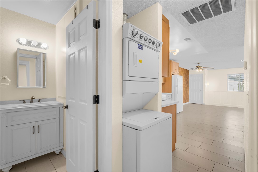 4734 Roberta Street 4 Las Vegas NV 89119