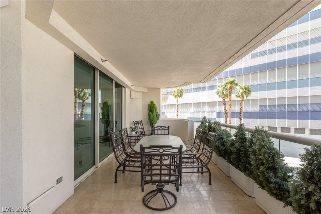 2877 Paradise Road 304 Las Vegas NV 89109