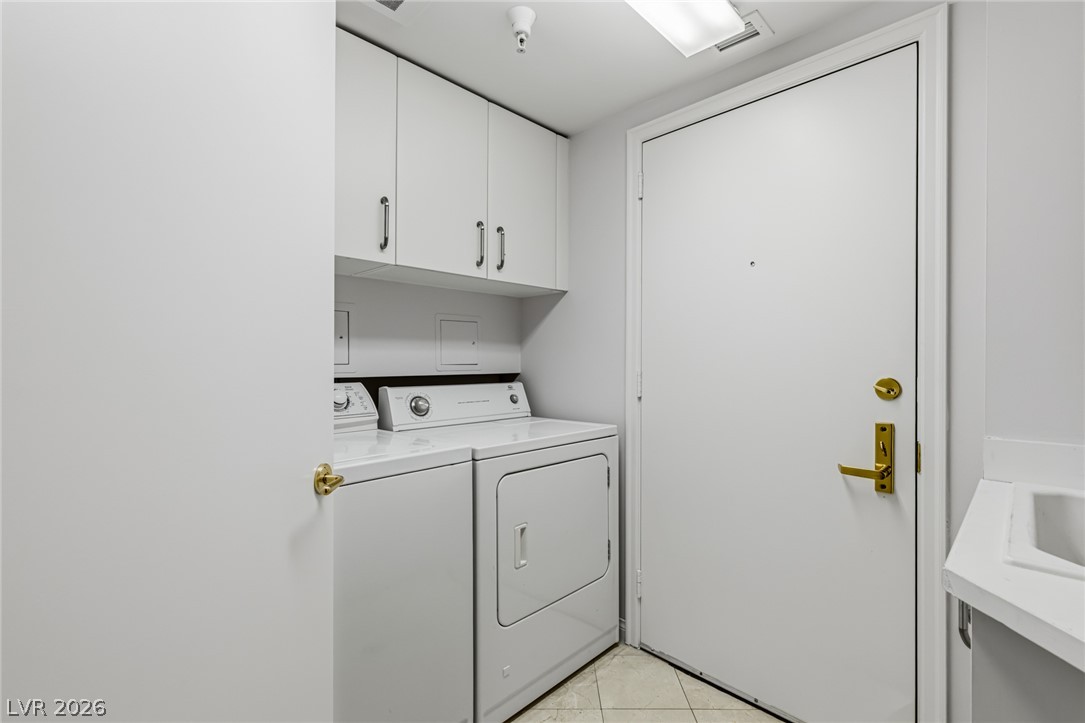 2877 Paradise Road 304 Las Vegas NV 89109