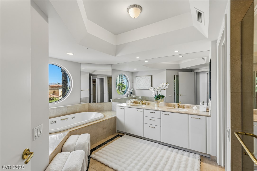 2877 Paradise Road 304 Las Vegas NV 89109