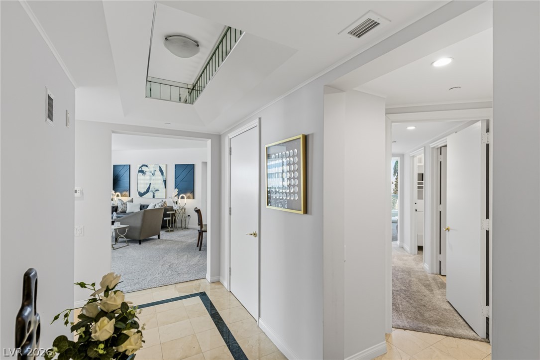 2877 Paradise Road 304 Las Vegas NV 89109