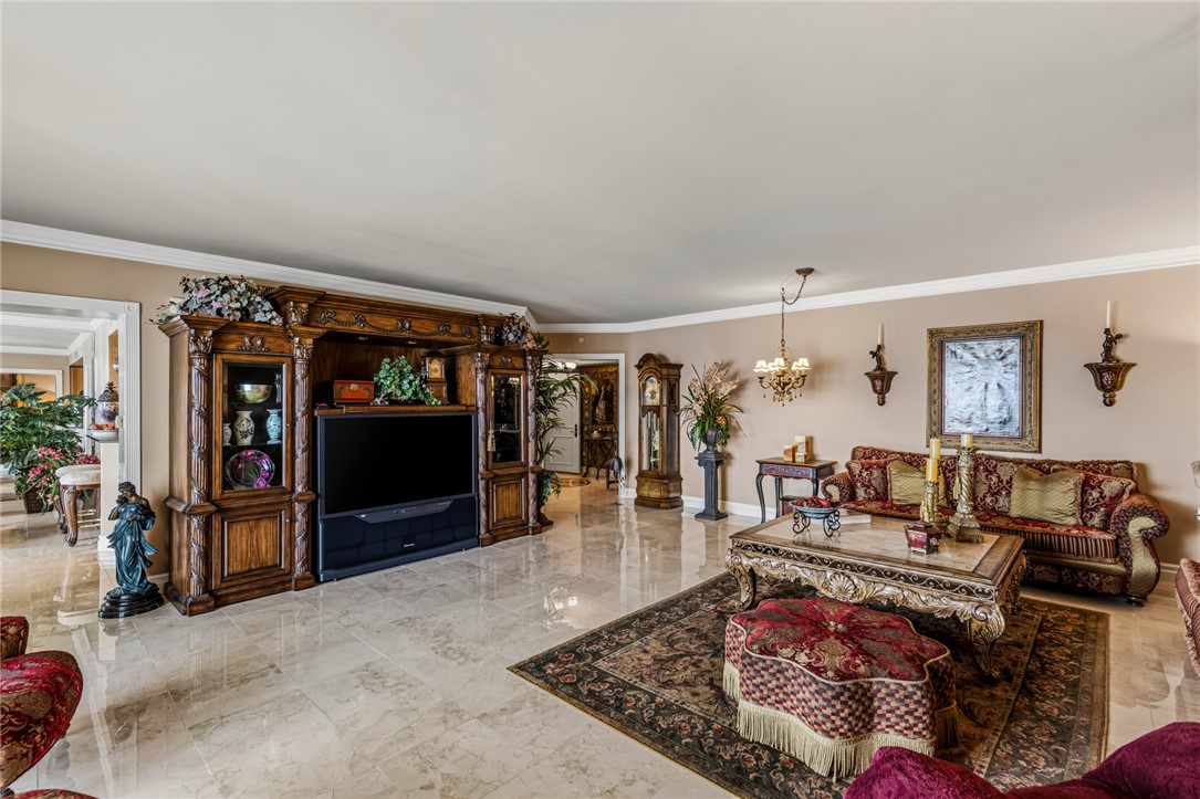 2747 Paradise Road 902 Las Vegas NV 89109