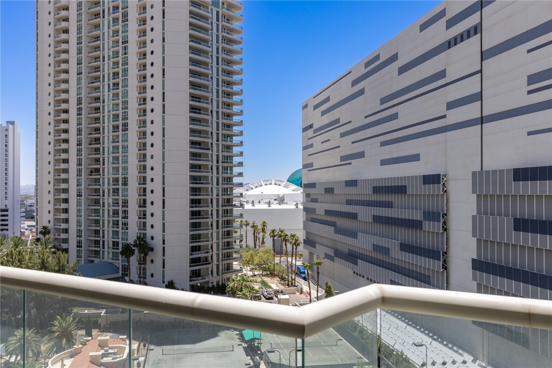 2747 Paradise Road 902 Las Vegas NV 89109