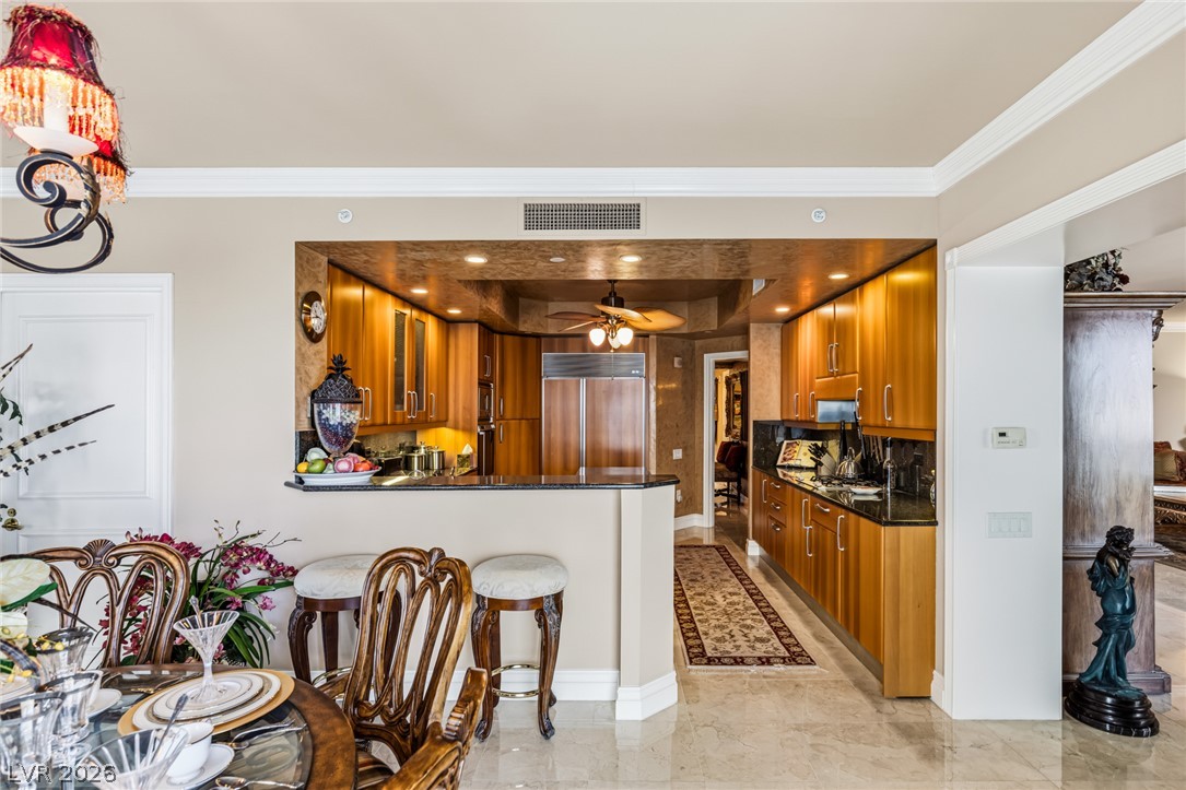 2747 Paradise Road 902 Las Vegas NV 89109