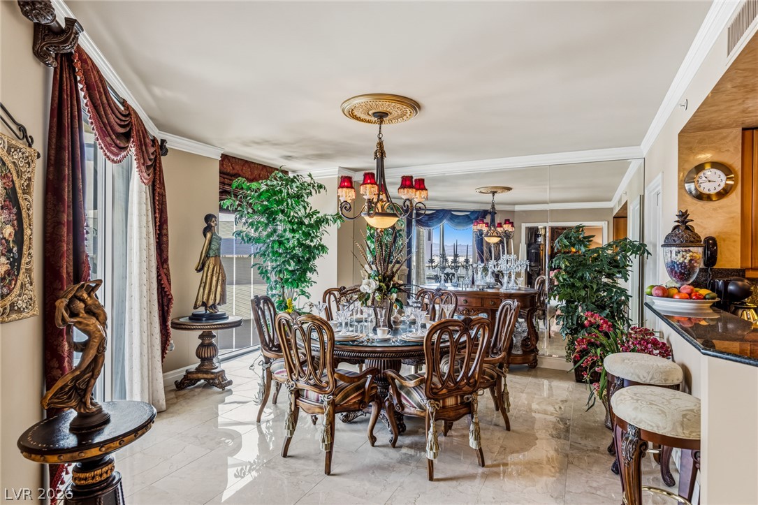 2747 Paradise Road 902 Las Vegas NV 89109