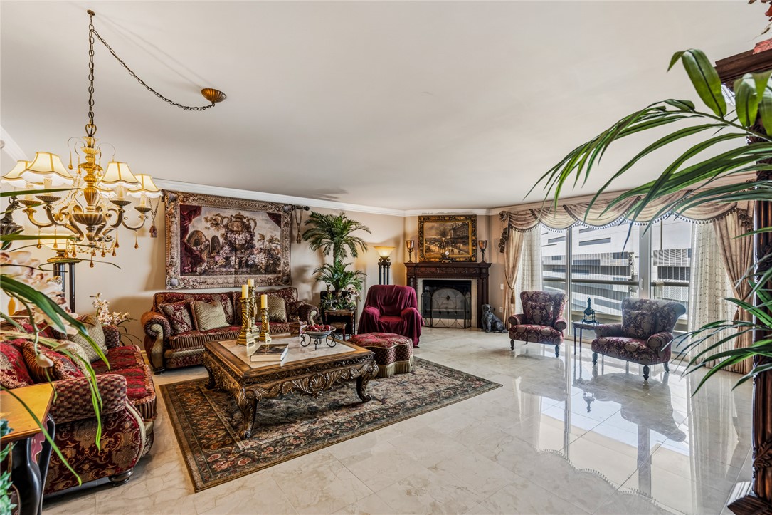 2747 Paradise Road 902 Las Vegas NV 89109