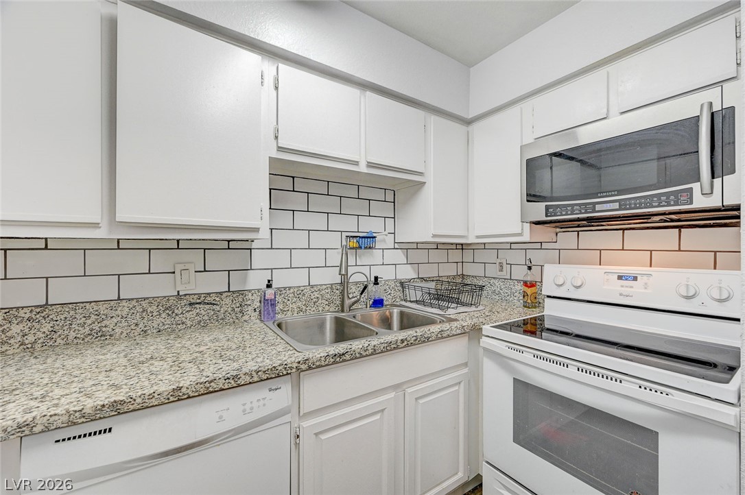 3151 Soaring Gulls Drive 1024 Las Vegas NV 89128