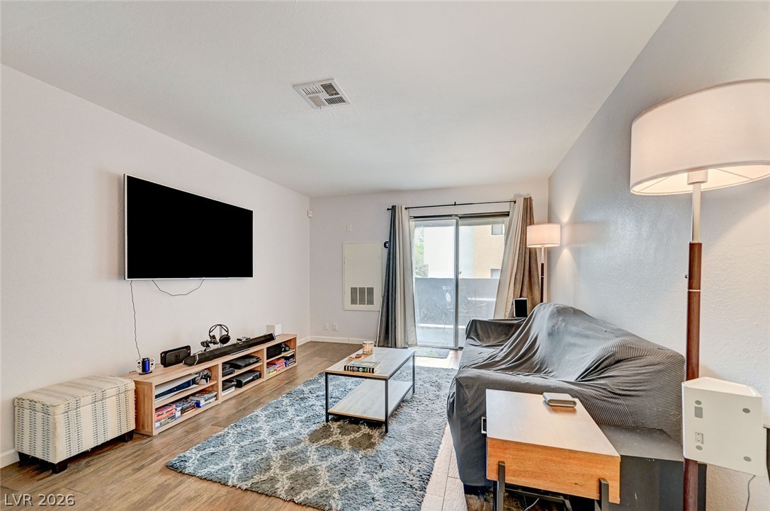 3151 Soaring Gulls Drive 1024 Las Vegas NV 89128