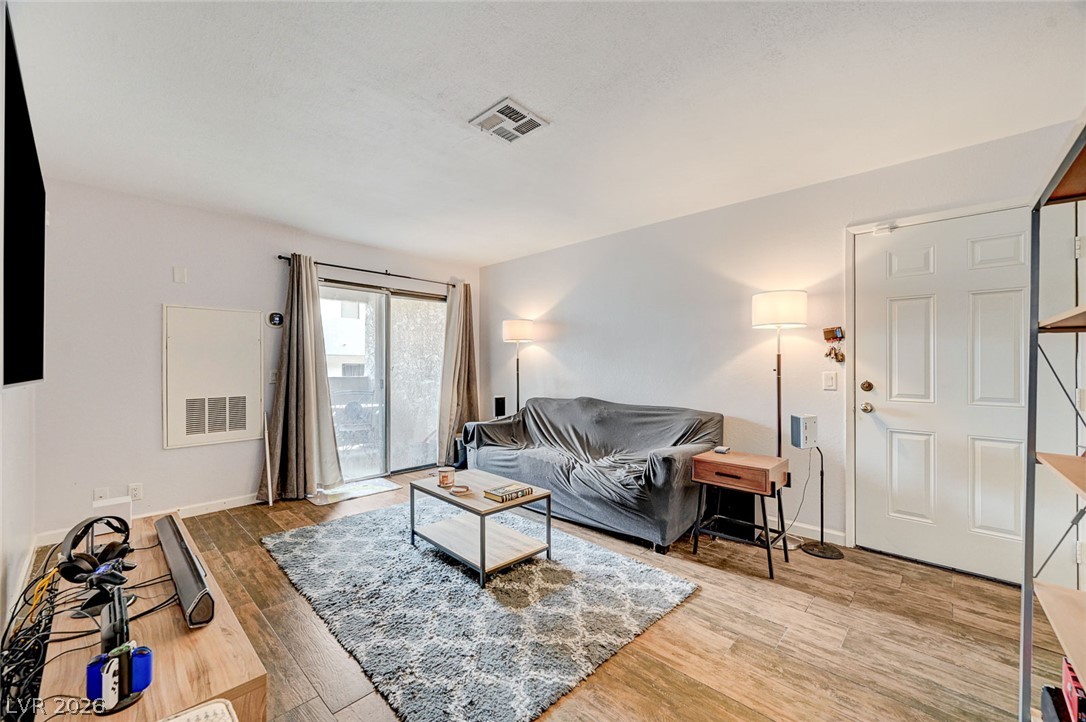 3151 Soaring Gulls Drive 1024 Las Vegas NV 89128