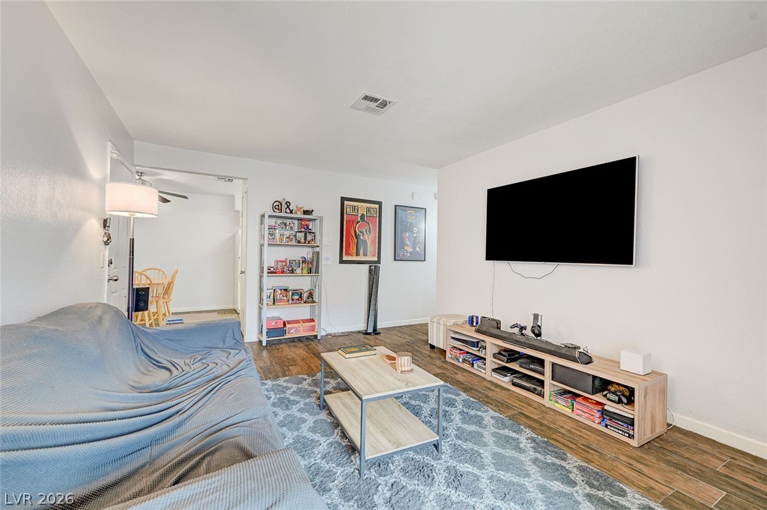 3151 Soaring Gulls Drive 1024 Las Vegas NV 89128