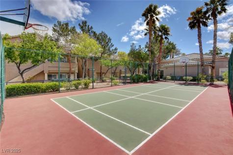 2052 Gravel Hill Street 201 Las Vegas NV 89117