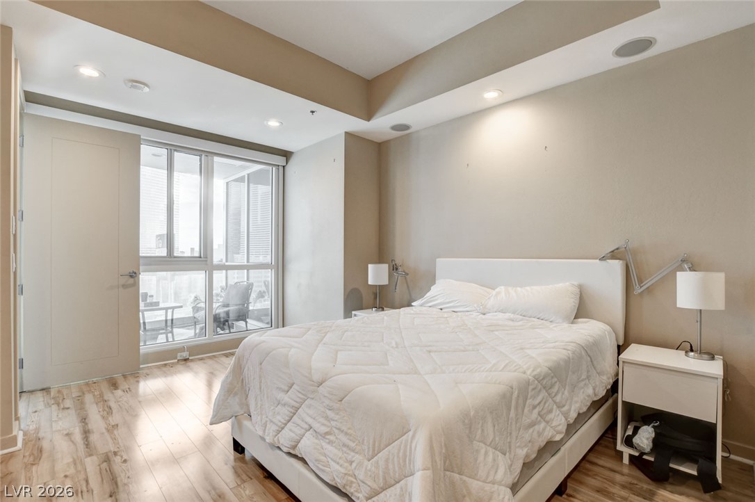 4525 Dean Martin Drive 905 Las Vegas NV 89103