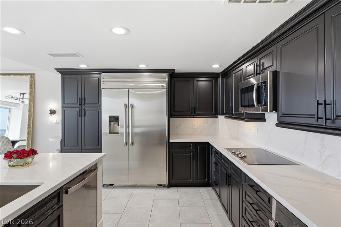 3111 Bel Air Drive 15d Las Vegas NV 89109