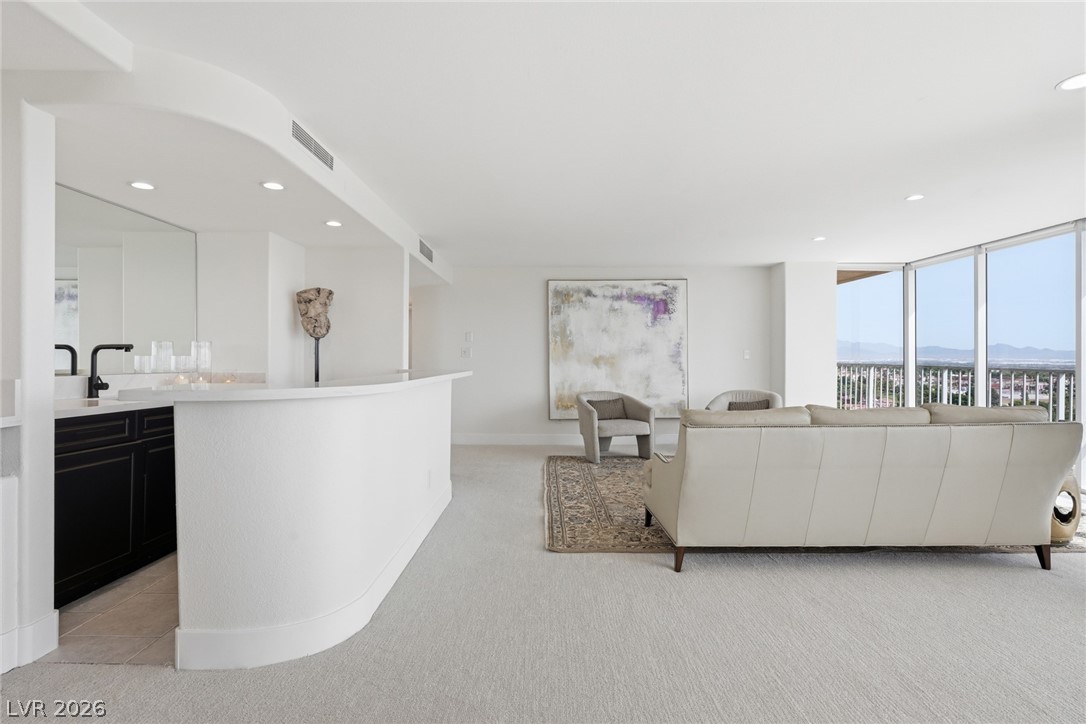 3111 Bel Air Drive 15d Las Vegas NV 89109