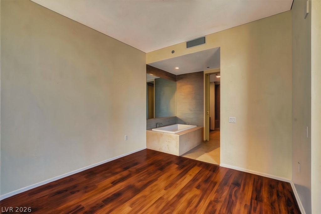 3722 Las Vegas Boulevard 3408 Las Vegas NV 89158