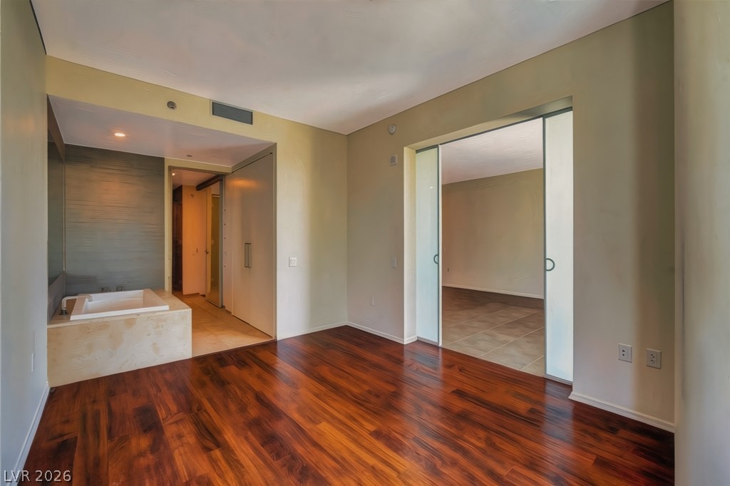3722 Las Vegas Boulevard 3408 Las Vegas NV 89158
