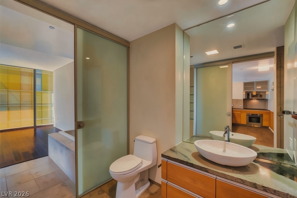 3722 Las Vegas Boulevard 3408 Las Vegas NV 89158