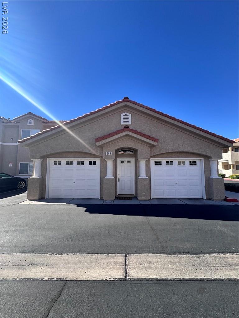 3327 Erva Street 203 Las Vegas NV 89117