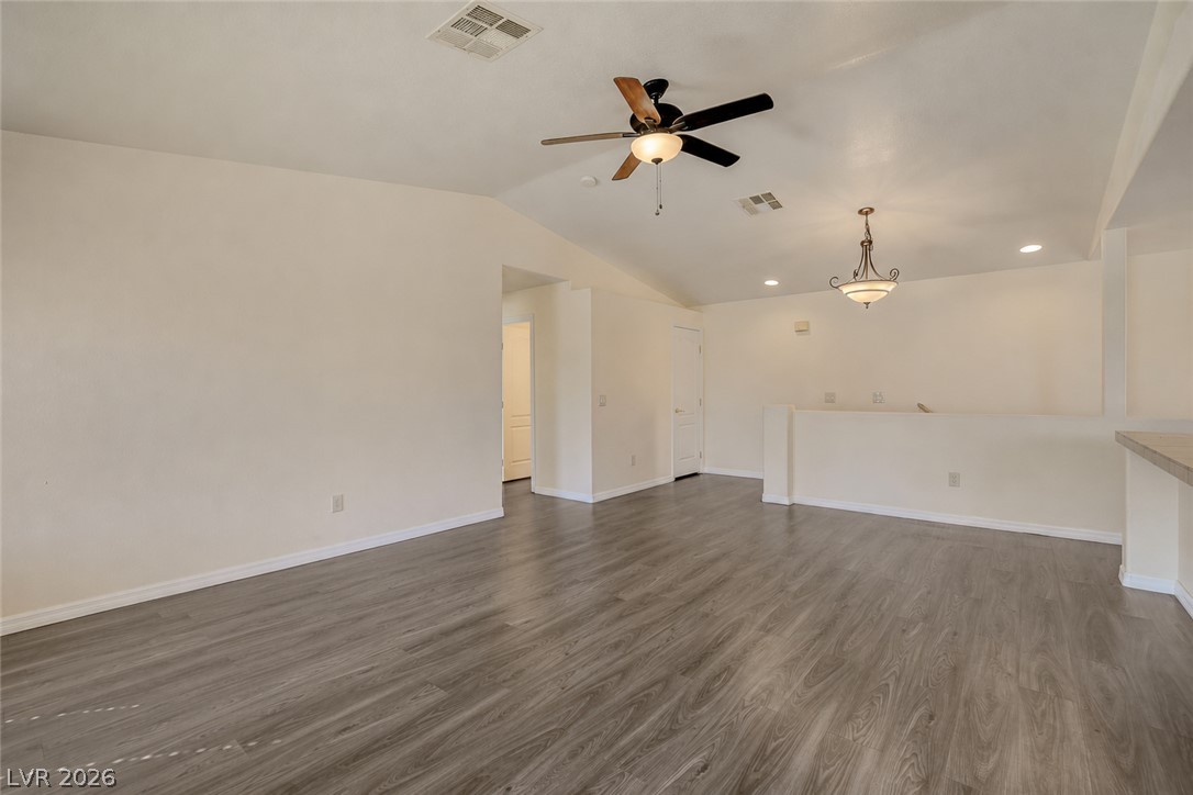 7290 Sheared Cliff Lane 204 Las Vegas NV 89149