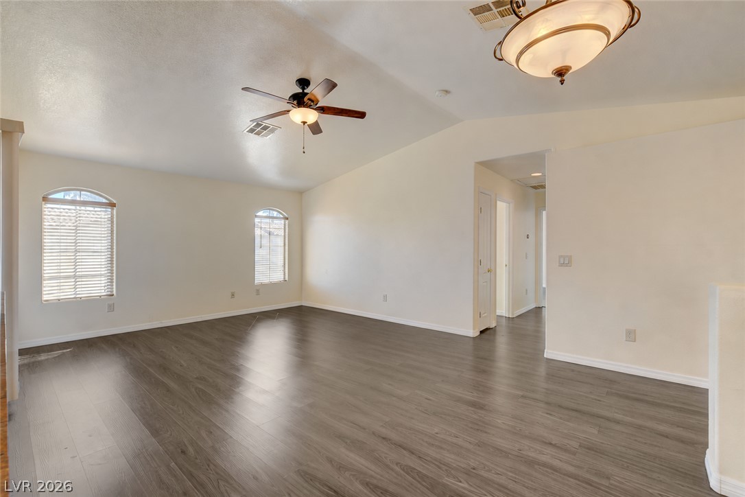7290 Sheared Cliff Lane 204 Las Vegas NV 89149