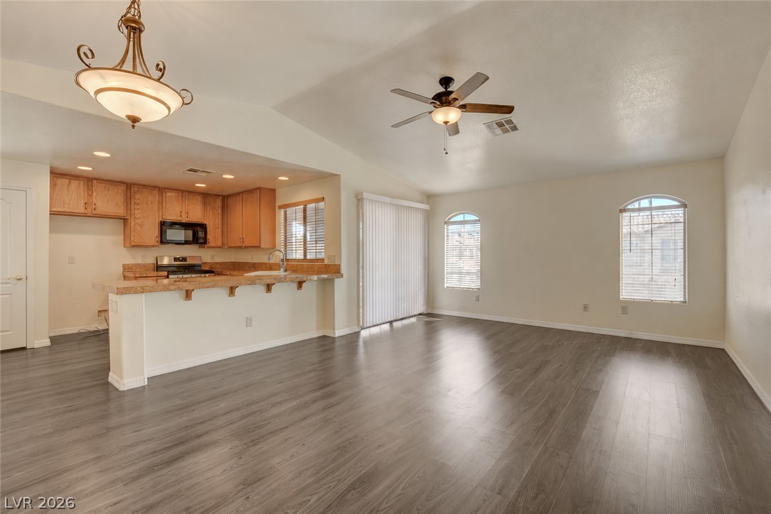 7290 Sheared Cliff Lane 204 Las Vegas NV 89149