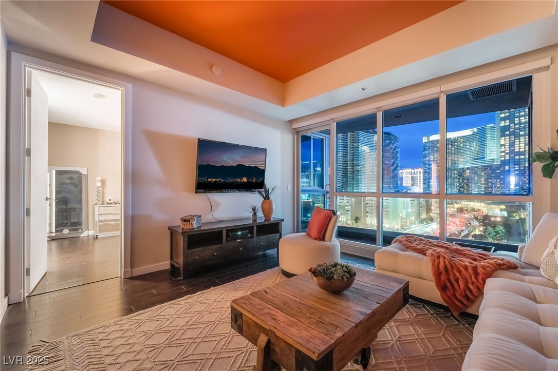 4525 Dean Martin Drive 1103 Las Vegas NV 89103